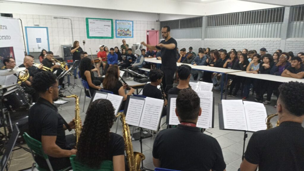 Foto OEXP Escola Estadual Lydia Scalet Walker