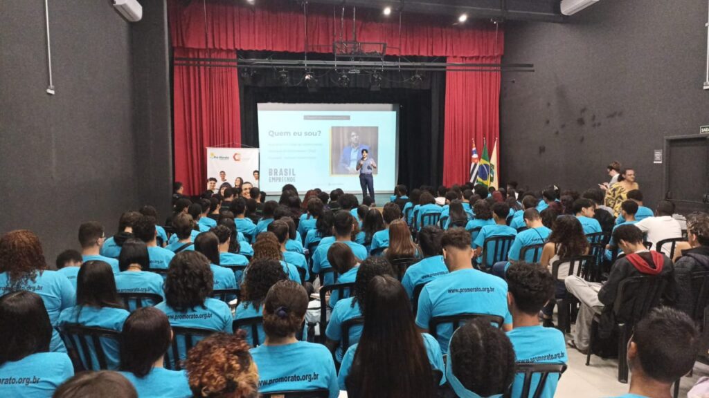 Foto palestra empreendedorismo