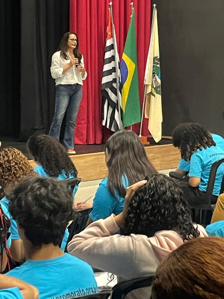Foto palestra Educação Financeira