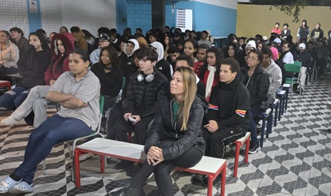 Apresentação OEXP na escola Afonso Moreno
